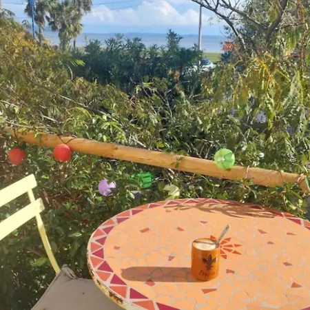 Studio Pieds Dans L'eau 1er Etage * Hyères